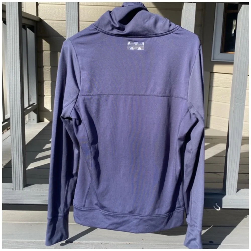 Bears Pullover - Picture 2 of 4
